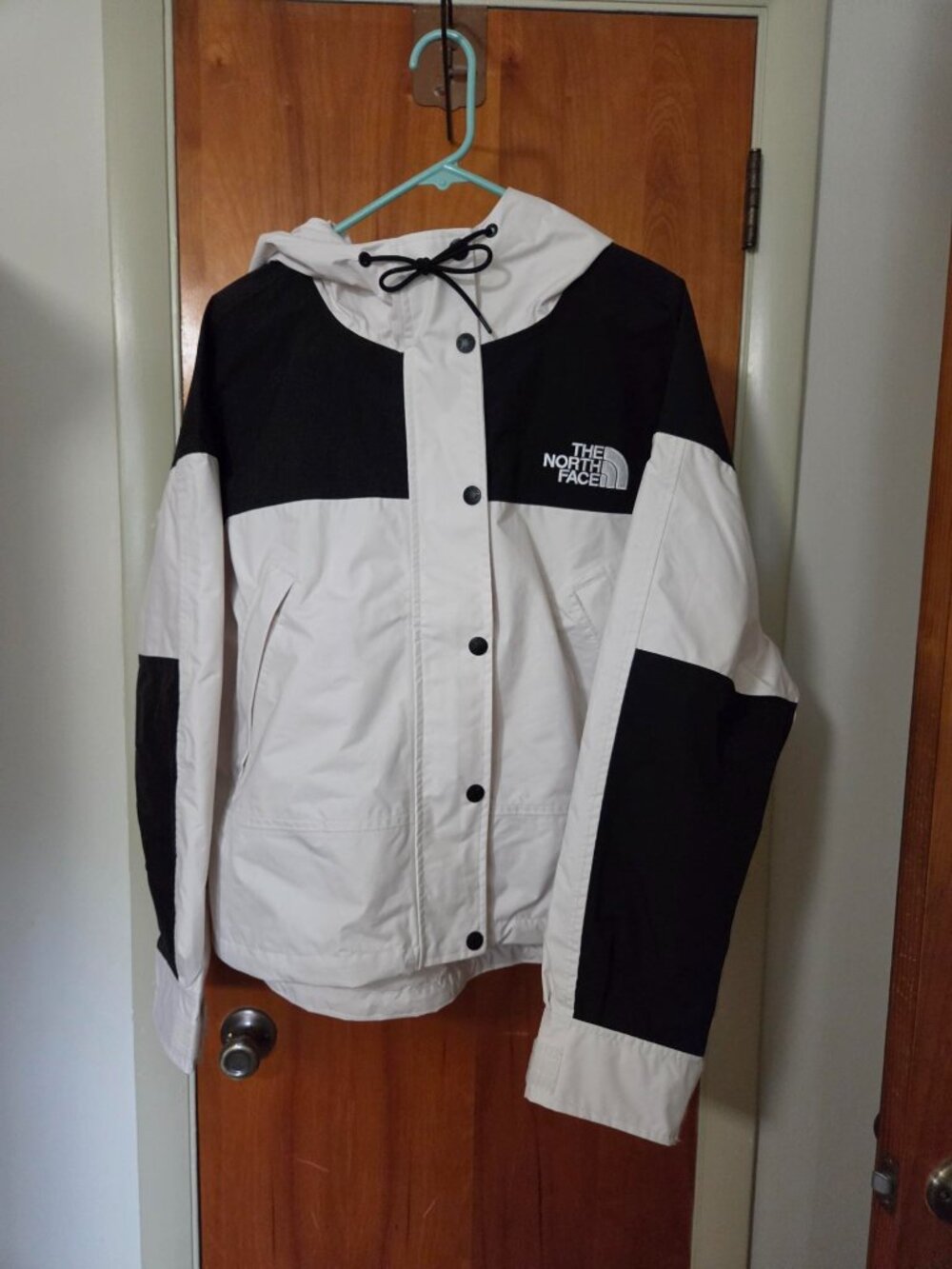 The North Face Women's Rain Jacket - Size XXL